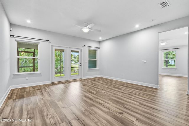 310 MEADOW CREEK Drive, St. Johns, FL 32259