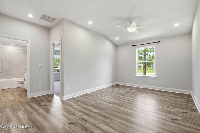310 MEADOW CREEK Drive, St. Johns, FL 32259