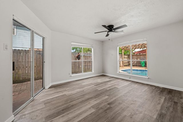 4727 Black Rock Street, Baytown, TX 77521