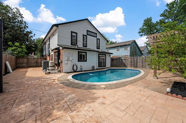 4727 Black Rock Street, Baytown, TX 77521