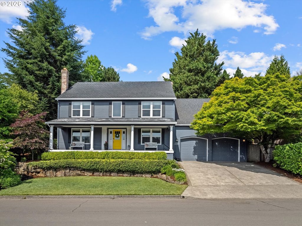 17985 SAINT CLAIR Dr, Lake Oswego, OR 97034