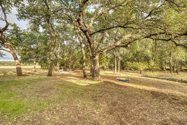 149 CR 103, Lampasas, TX 76550