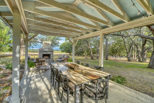 149 CR 103, Lampasas, TX 76550