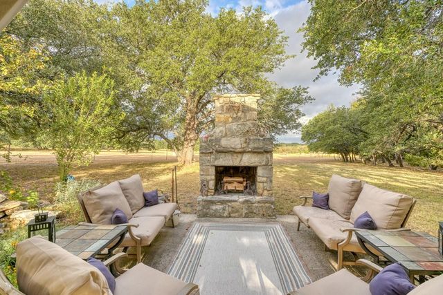 149 CR 103, Lampasas, TX 76550