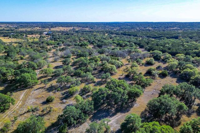 149 CR 103, Lampasas, TX 76550
