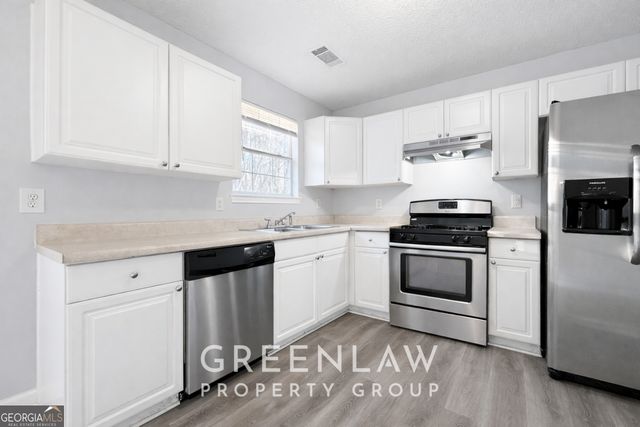 5521 Sapphire Circle, Ellenwood, GA 30294