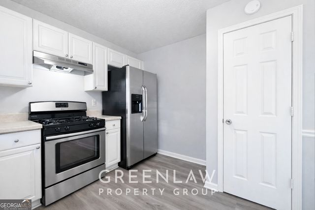 5521 Sapphire Circle, Ellenwood, GA 30294