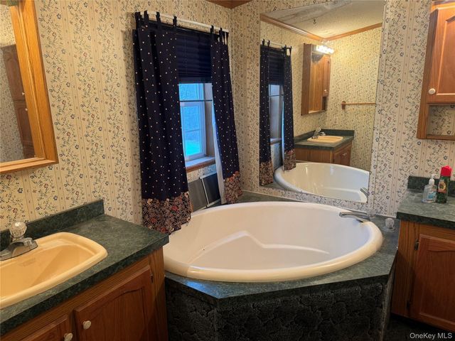 165 Benton Hollow Road, Livingston Manor, NY 12758