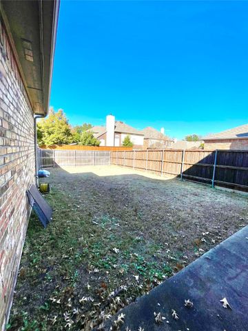 322 Suncreek Drive, Allen, TX 75013