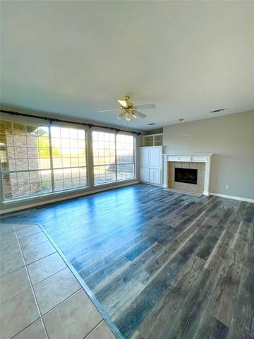 322 Suncreek Drive, Allen, TX 75013