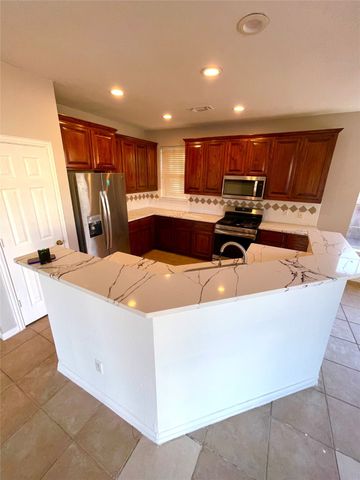 322 Suncreek Drive, Allen, TX 75013