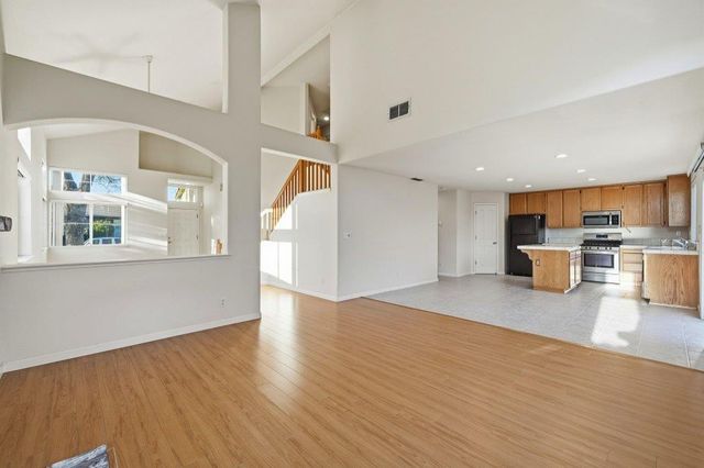 1513 lathwell Way, Roseville, CA 95747