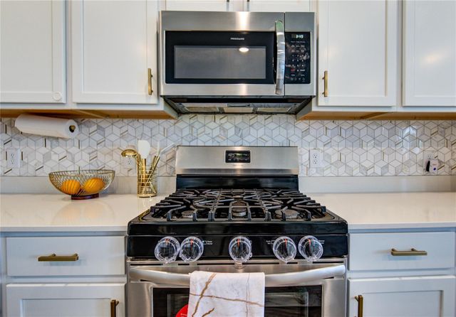 26627 Ledgemont Drive, Katy, TX 77493