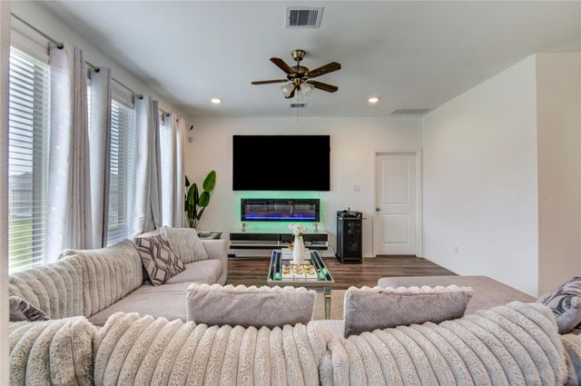 26627 Ledgemont Drive, Katy, TX 77493