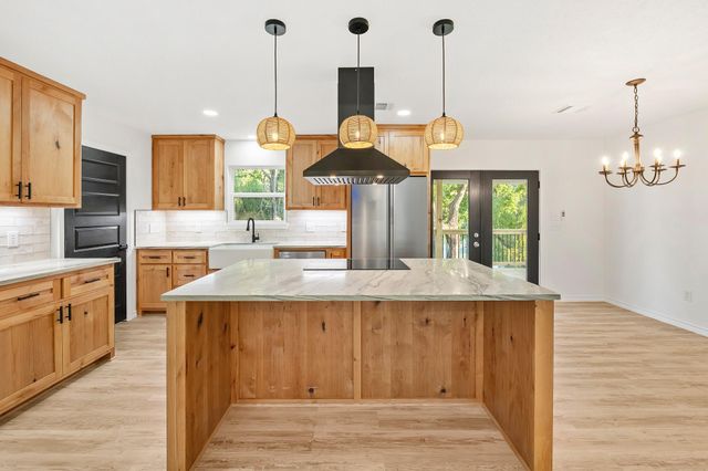 90 Coolcrest Drive, Point Blank, TX 77364