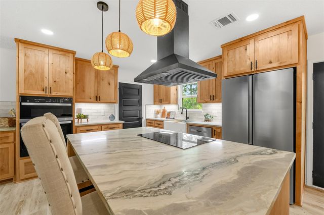 90 Coolcrest Drive, Point Blank, TX 77364