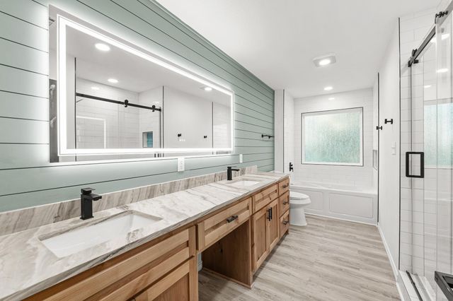 90 Coolcrest Drive, Point Blank, TX 77364
