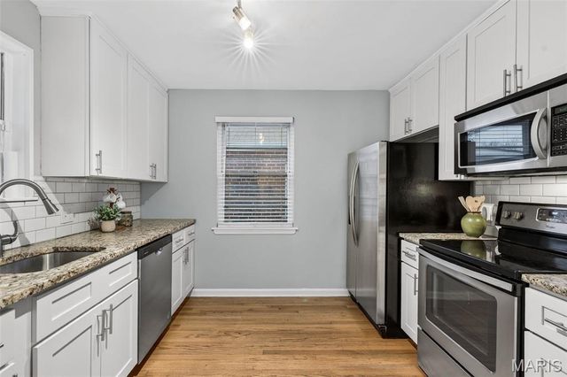 4005 McDonald Avenue, St Louis, MO 63116