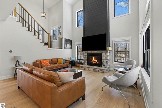 8293 Boca Vista Trail, Traverse City, MI 49684