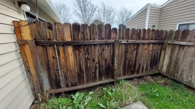 573 North St, Corning, CA 96021