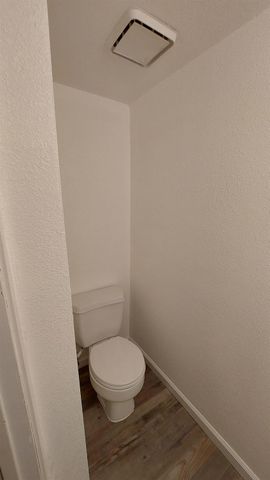 573 North St, Corning, CA 96021