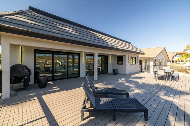 30240 Longhorn, Canyon Lake, CA 92587