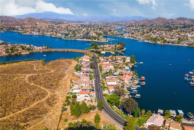 30240 Longhorn, Canyon Lake, CA 92587