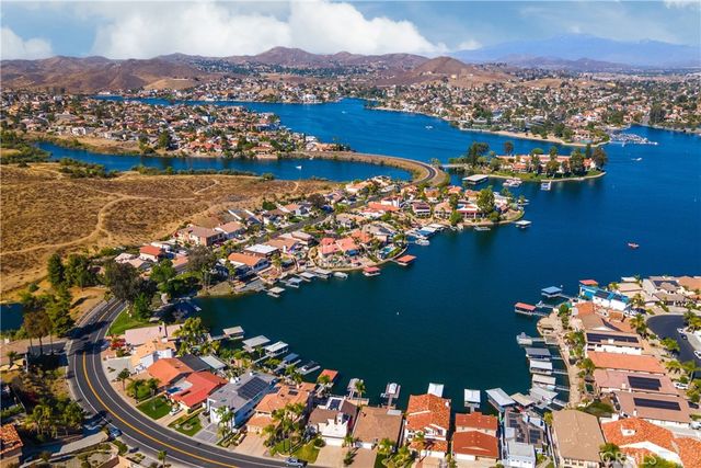 30240 Longhorn, Canyon Lake, CA 92587