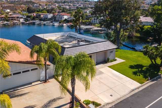 30240 Longhorn, Canyon Lake, CA 92587