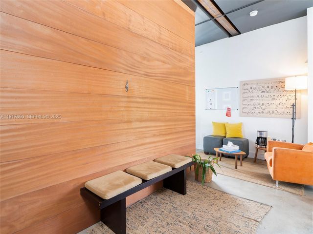 2223 SW 13th Ave, Miami, FL 33145