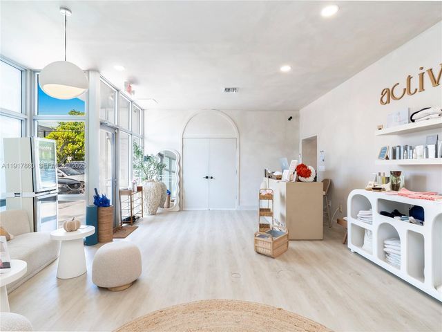 2223 SW 13th Ave, Miami, FL 33145