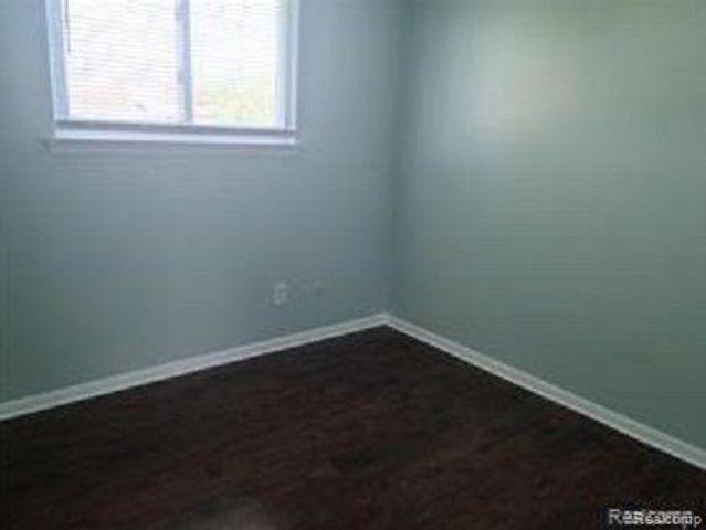 30732 NEWPORT Drive, Warren, MI 48088