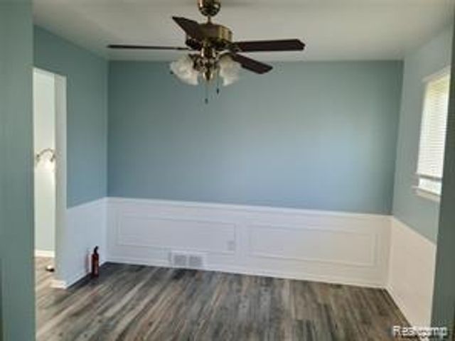 30732 NEWPORT Drive, Warren, MI 48088