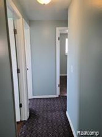 30732 NEWPORT Drive, Warren, MI 48088