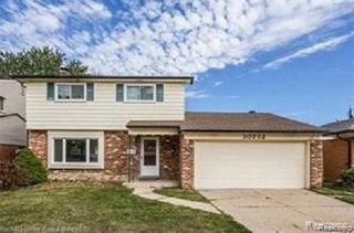 30732 NEWPORT Drive, Warren, MI 48088