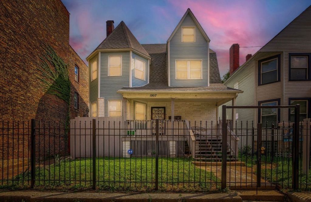 1957 E 72nd Street, Chicago, IL 60649 — photo 2