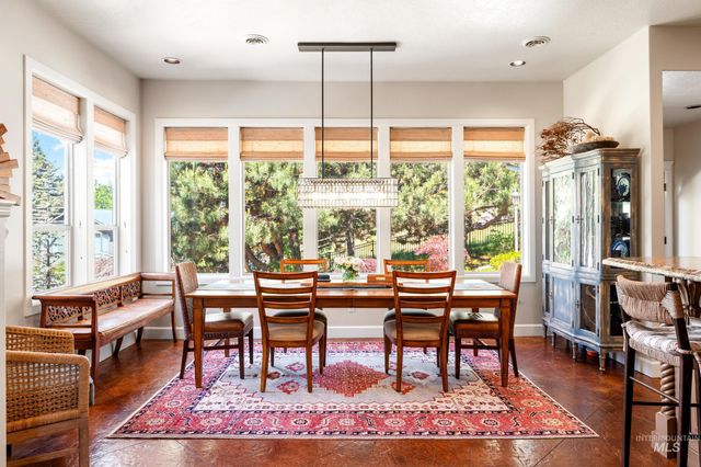 2584 E Varco Via Ct, Boise, ID 83712
