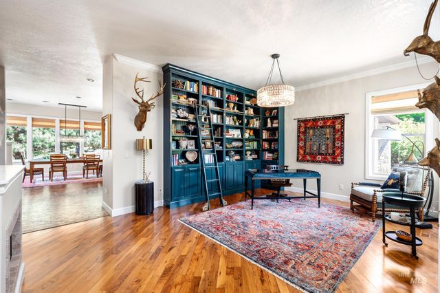 2584 E Varco Via Ct, Boise, ID 83712