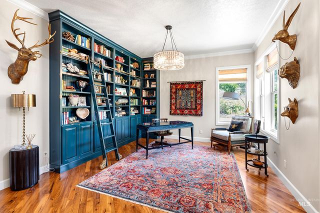 2584 E Varco Via Ct, Boise, ID 83712