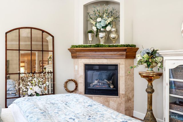 2584 E Varco Via Ct, Boise, ID 83712