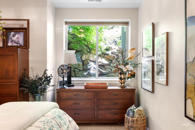 2584 E Varco Via Ct, Boise, ID 83712