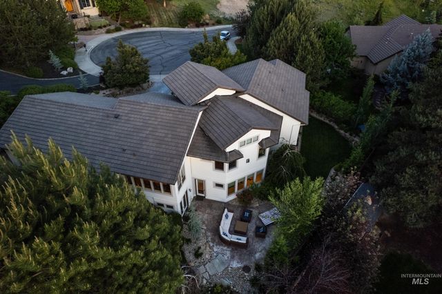 2584 E Varco Via Ct, Boise, ID 83712