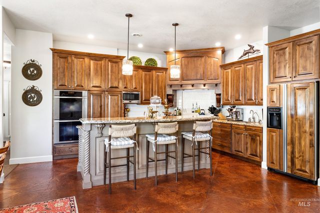 2584 E Varco Via Ct, Boise, ID 83712