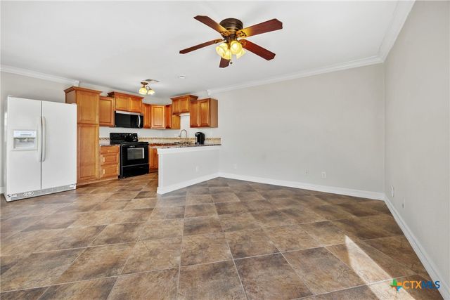 34 Spruce Drive, Belton, TX 76513