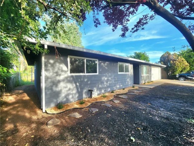 5725 Lower Wyandotte Rd, Oroville, CA 95966