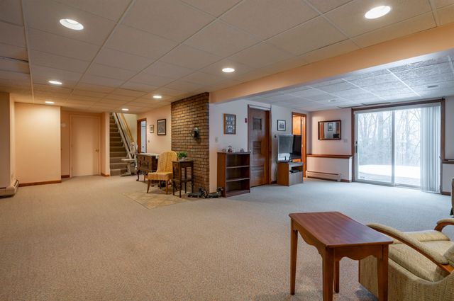 65 Bloody Brook Road, Hampstead, NH 03841