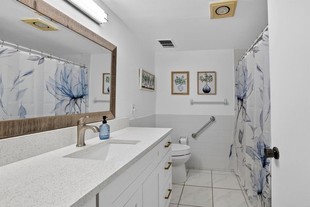 6328 W Longboat Ln Lane W 101, Boca Raton, FL 33433