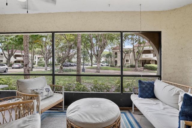 6328 W Longboat Ln Lane W 101, Boca Raton, FL 33433