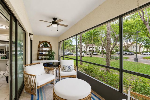 6328 W Longboat Ln Lane W 101, Boca Raton, FL 33433