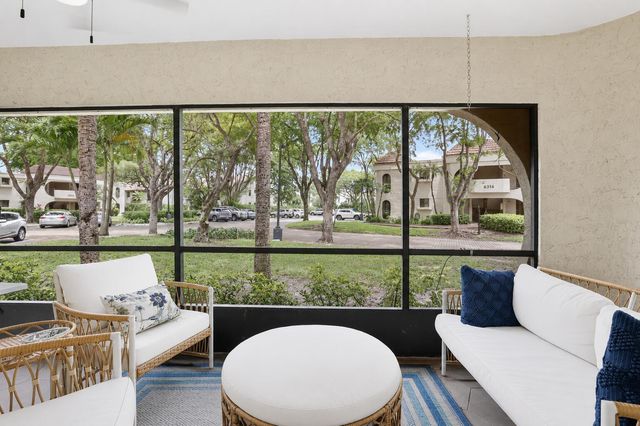 6328 W Longboat Ln Lane W 101, Boca Raton, FL 33433